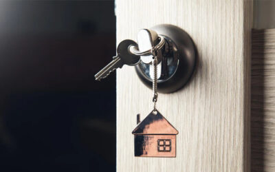 Locked Out in Phoenix? Fast House Lockout Help Is One Call Away